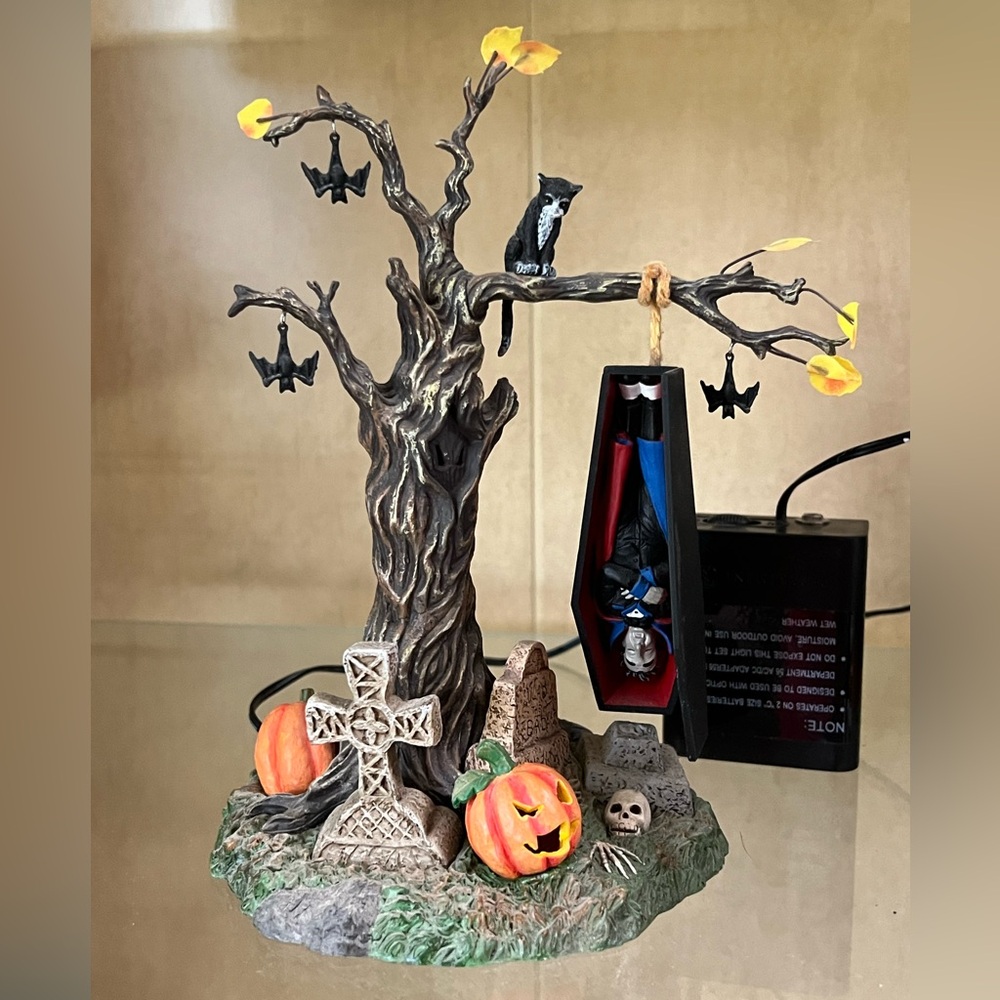 Dept 56 Snow Village Halloween Rock-A-Bye Vampire Swinging Coffin light up WORKS